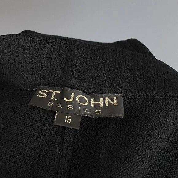 St.John Basics Santana Knit Pleated Pull On Shorts Culottes Black - Picture 4 of 4